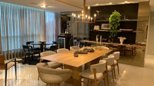 Apartamento com 3 Quartos à venda, 186m² no Centro, Balneário Camboriú