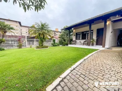 Casa com 4 Quartos à venda, 202m² no Velha Central, Blumenau