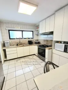 Apartamento com 3 Quartos para alugar, 198m² no Gonzaga, Santos
