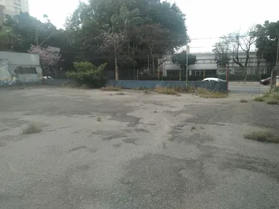 Lote/Terreno à venda, 900m² no Santo Antônio, São Caetano do Sul