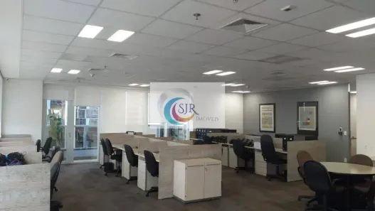 Sala Comercial para alugar, 406m² no Jardim das Acácias, São Paulo