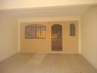 Sobrado com 3 Quartos à venda, 193m² no Quitaúna, Osasco