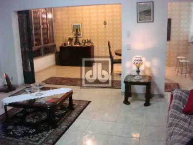 Casa com 3 Quartos à venda, 296m² no Freguesia (Jacarepaguá), Rio de Janeiro