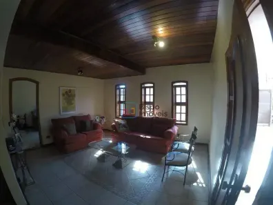 Casa com 4 Quartos à venda, 225m² no Campo Limpo, Americana