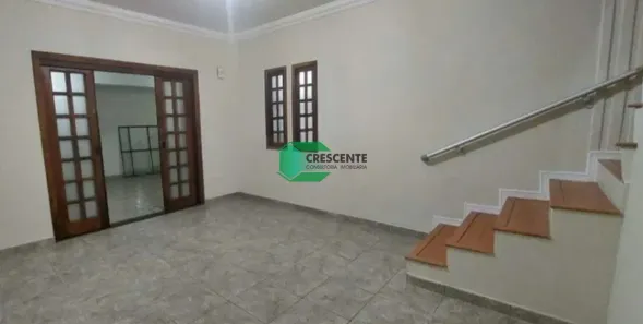 Sobrado com 4 Quartos à venda, 217m² no Silveira, Santo André