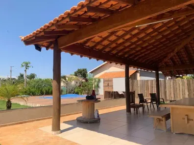 Fazenda/Sítio com 3 Quartos à venda, 250m² no , Adolfo