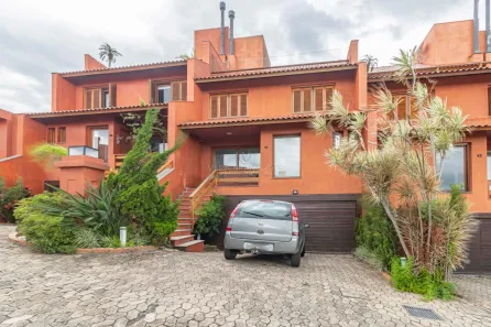 Casa de Condomínio com 4 Quartos à venda, 384m² no Cristal, Porto Alegre