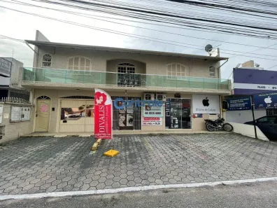 Imóvel Comercial à venda, 550m² no Kobrasol, São José