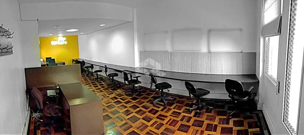 Sala Comercial à venda, 107m² no Centro Histórico, Porto Alegre