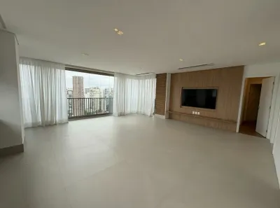 Apartamento com 2 Quartos à venda, 130m² no Vila Nova Conceição, São Paulo