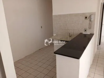 Apartamento com 2 Quartos à venda, 45m² no Itaperi, Fortaleza