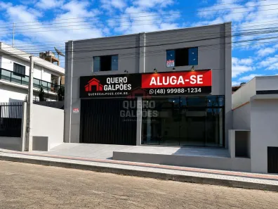 Galpão/Depósito/Armazém à venda, 250m² no Monte Alegre, Camboriú