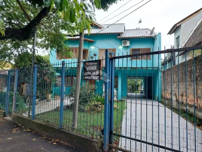 Casa com 3 Quartos à venda, 250m² no Partenon, Porto Alegre