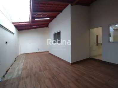 Casa com 2 Quartos para alugar, 60m² no Jardim Ipanema, Uberlândia