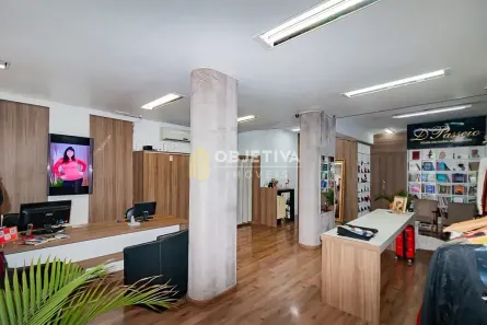 Ponto Comercial à venda, 126m² no Centro Histórico, Porto Alegre