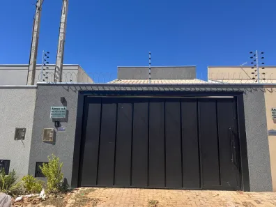 Casa com 3 Quartos para venda ou aluguel, 105m² no Plano Diretor Norte, Palmas