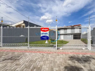 Casa com 4 Quartos para alugar, 188m² no Itamarati, Londrina