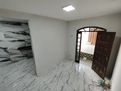 Casa com 2 Quartos para alugar, 80m² no Belo Vale, Santa Luzia