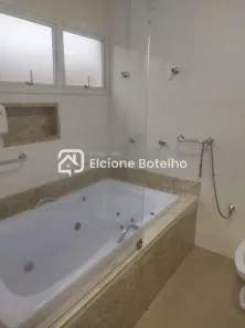 Casa de Condomínio com 4 Quartos para alugar, 200m² no Jardim Botânico, Uberlândia