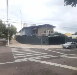 Sobrado com 3 Quartos à venda, 186m² no Jardim Chapadão, Campinas