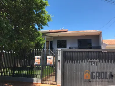 Sobrado com 4 Quartos à venda, 171m² no Jardim Laura, Campo Mourão