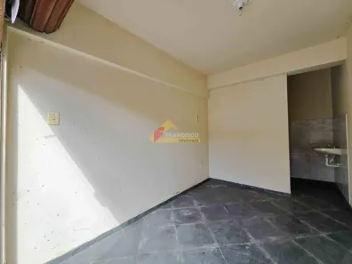 Ponto Comercial à venda, 16m² no Centro, Divinópolis