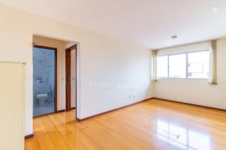 Apartamento com 2 Quartos à venda, 62m² no Cristo Rei, Curitiba