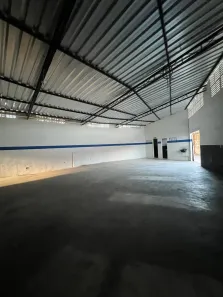 Prédio Comercial para alugar, 750m² no Mangabeiras, Maceió