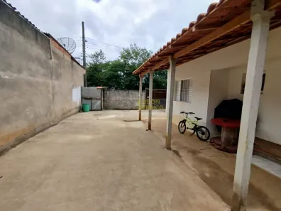 Casa com 2 Quartos à venda, 90m² no Parque Shangri-lá, Pindamonhangaba