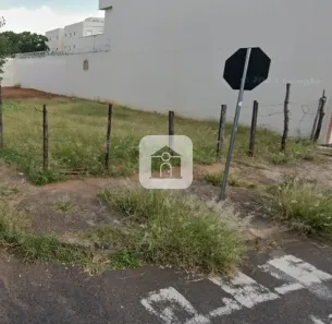 Lote/Terreno à venda, 300m² no Saraiva, Uberlândia