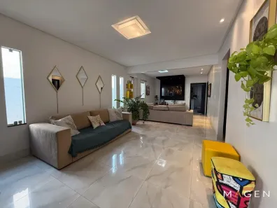 Casa com 3 Quartos à venda, 212m² no Jardim América, Goiânia