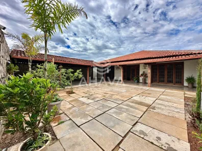 Casa com 5 Quartos à venda, 492m² no Santa Mônica, Belo Horizonte