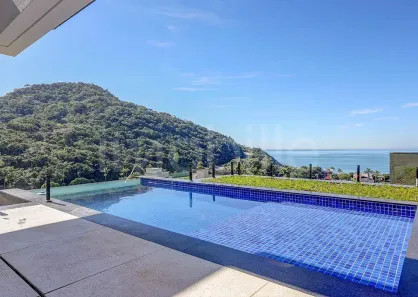 Casa com 4 Quartos à venda, 389m² no Centro, Balneário Camboriú