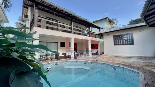 Casa com 4 Quartos à venda, 250m² no Itaipu, Niterói