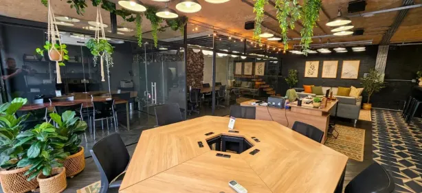 Imóvel Comercial com 8 Quartos para alugar, 400m² no São Pedro, Belo Horizonte