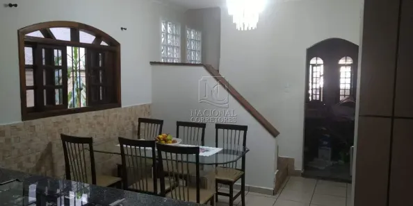 Sobrado com 4 Quartos à venda, 183m² no Centreville, Santo André