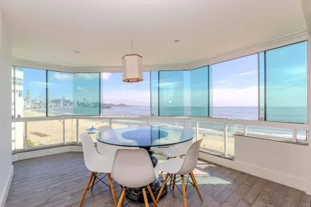 Apartamento com 3 Quartos à venda, 197m² no Centro, Balneário Camboriú