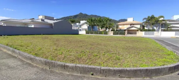 Lote/Terreno à venda, 713m² no Czerniewicz, Jaraguá do Sul