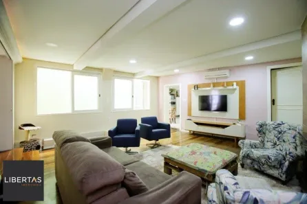 Casa com 4 Quartos à venda, 236m² no Azenha, Porto Alegre