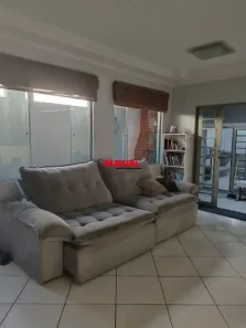 Casa com 3 Quartos à venda, 180m² no Jardim Uirá, São José dos Campos