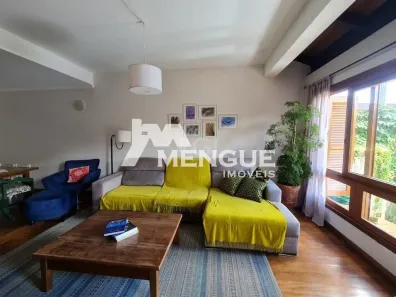 Casa com 3 Quartos para alugar, 183m² no Espírito Santo, Porto Alegre