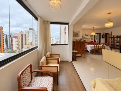 Apartamento com 4 Quartos à venda, 145m² no Centro, Florianópolis