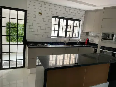 Sobrado com 4 Quartos à venda, 202m² no Jardim da Saúde, São Paulo