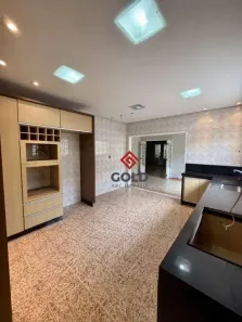 Sobrado com 5 Quartos à venda, 525m² no Vila Scarpelli, Santo André