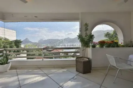 Apartamento com 3 Quartos à venda, 210m² no Lagoa, Rio de Janeiro