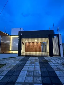Casa com 3 Quartos à venda, 127m² no Jardim Munique, Maringá