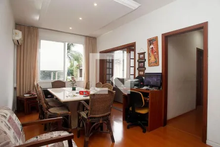 Apartamento com 3 Quartos à venda, 102m² no Rio Branco, Porto Alegre