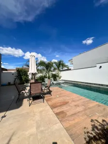 Sobrado com 4 Quartos para alugar, 345m² no Ribeirão do Lipa, Cuiabá
