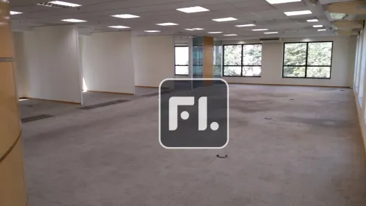 Sala Comercial à venda, 226m² no Vila Olímpia, São Paulo