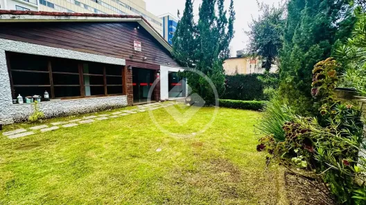 Casa com 3 Quartos para alugar, 300m² no Várzea, Teresópolis